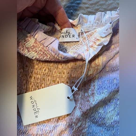 Top - Picture 2 of 4